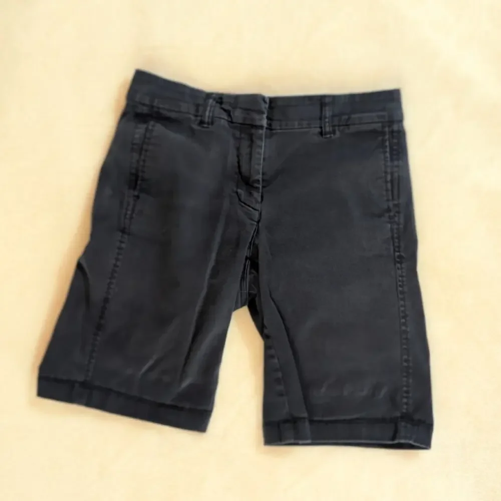 Re-imagined by J.Crew | Navy Bermuda Shorts | Women's Size 00